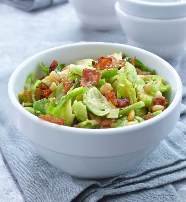 Brussel sprouts with prosciutto in a bowl